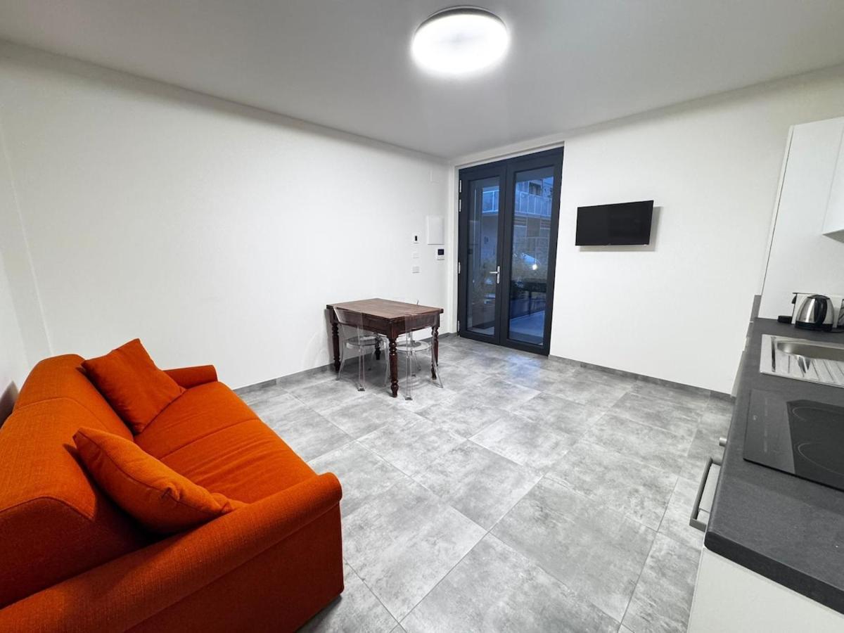Ferienwohnung Bilocale Con Patio Privato Turin Exterior foto